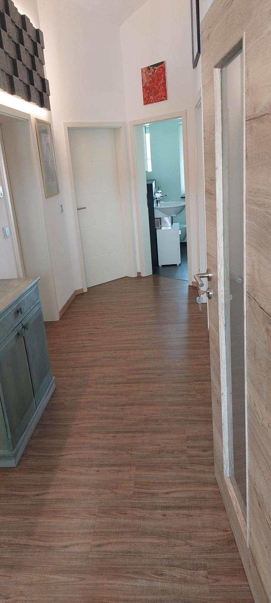 Elaine Apartment